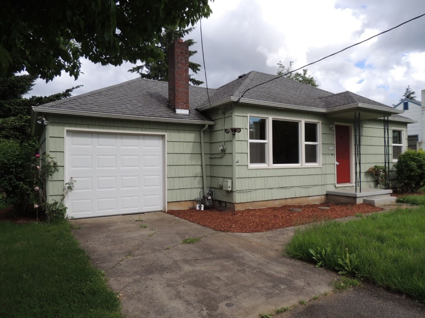 2724 SE 164th Ave. - Portland - Oregon - 2 bed, 1 bath rental property