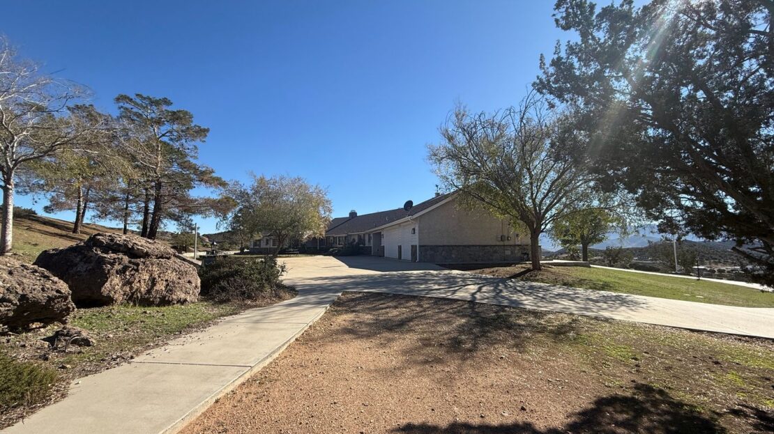 2747 Sand Creek Dr. - Acton - California - 5 bed, 3.5 bath rental property