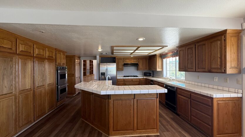 2747 Sand Creek Dr. - Acton - California - 5 bed, 3.5 bath rental property