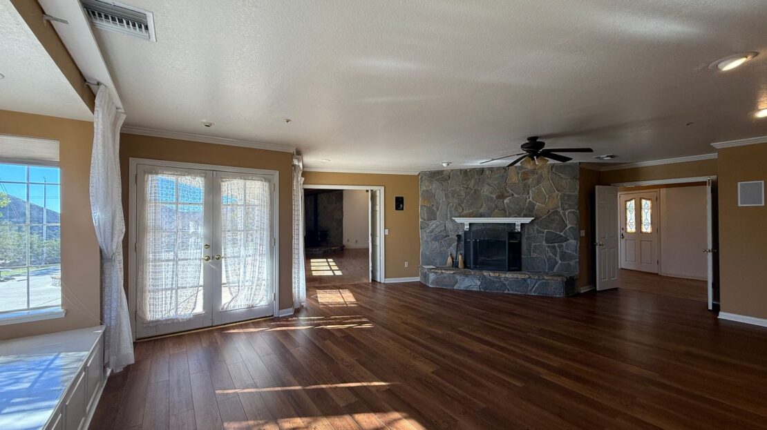 2747 Sand Creek Dr. - Acton - California - 5 bed, 3.5 bath rental property