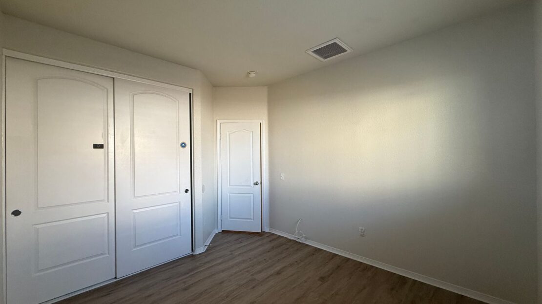 2751 Garnet Ln - Lancaster - California - 3 bed, 2 bath rental property