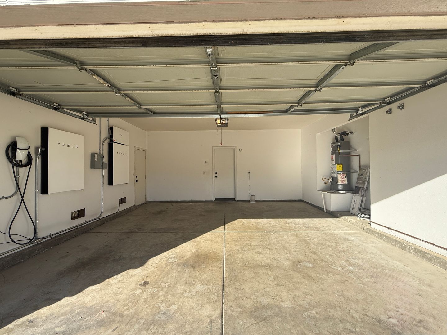 2751 Garnet Ln - Lancaster - California - 3 bed, 2 bath rental property