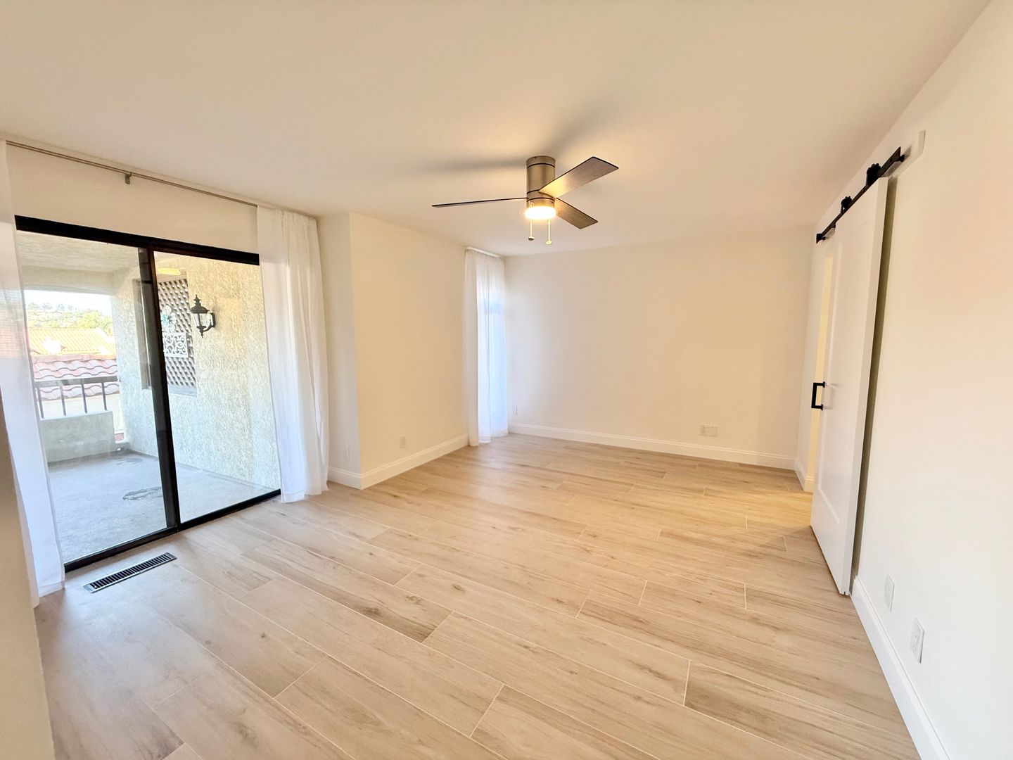 27891 Mazagon #123 - Mission Viejo - California - 2 bed, 2 bath rental property