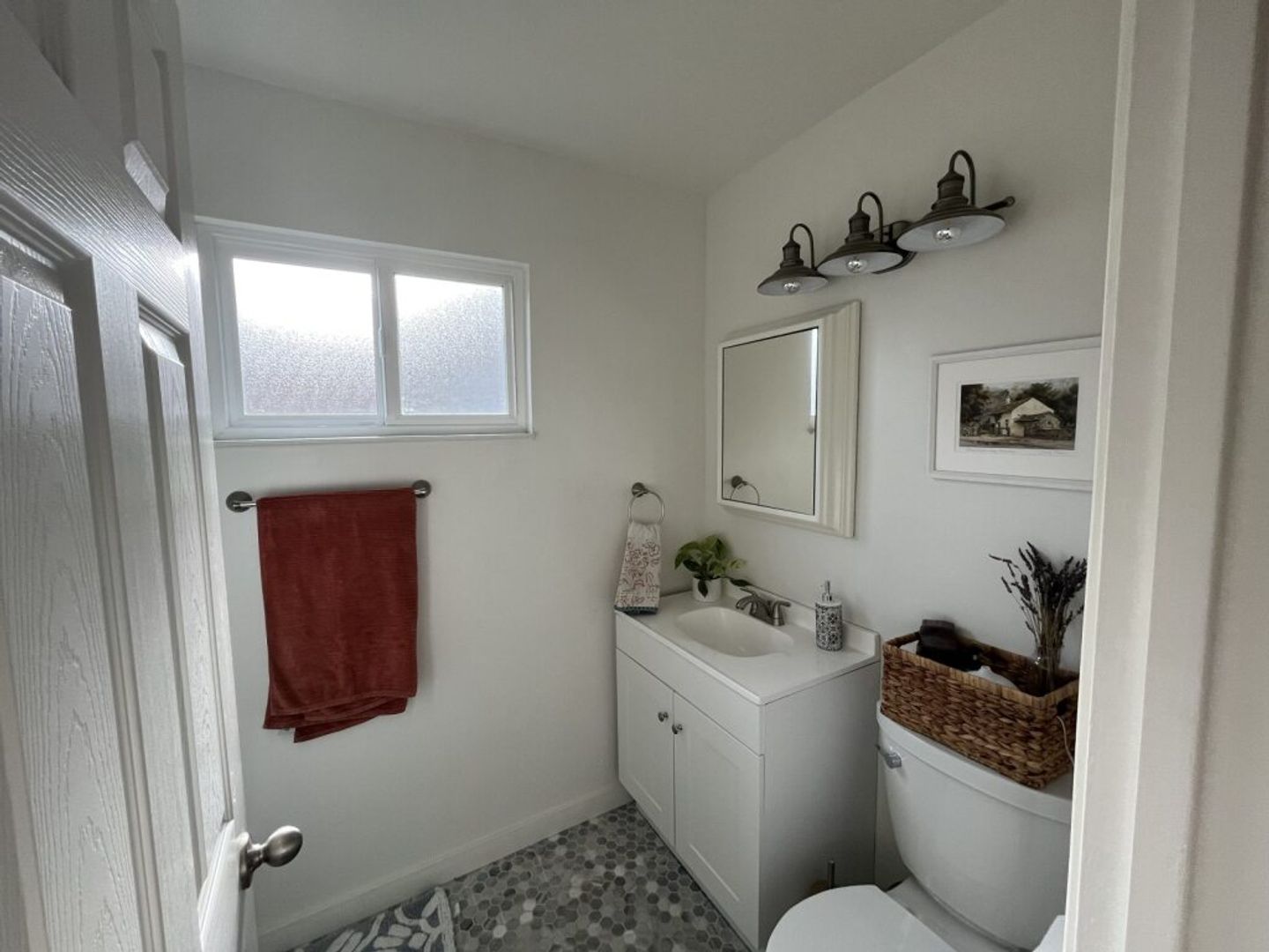 2840 Sarina Ct - Sacramento - California - 3 bed, 2 bath rental property