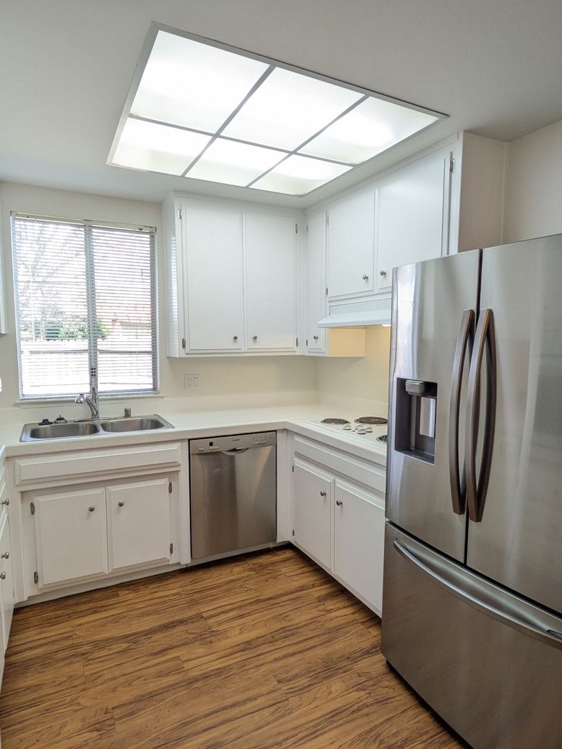 2840 Sarina Ct - Sacramento - California - 3 bed, 2 bath rental property