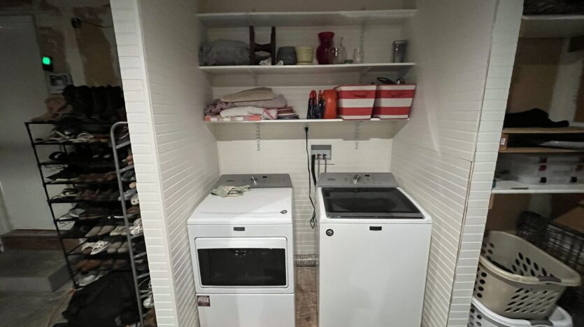 2840 Sarina Ct - Sacramento - California - 3 bed, 2 bath rental property