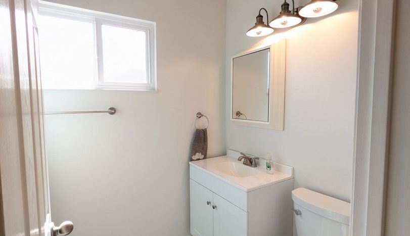 2840 Sarina Ct - Sacramento - California - 3 bed, 2 bath rental property