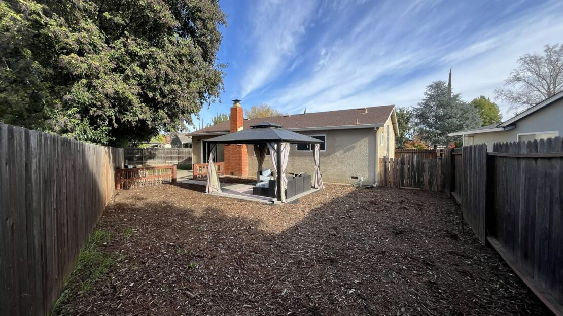 2840 Sarina Ct - Sacramento - California - 3 bed, 2 bath rental property