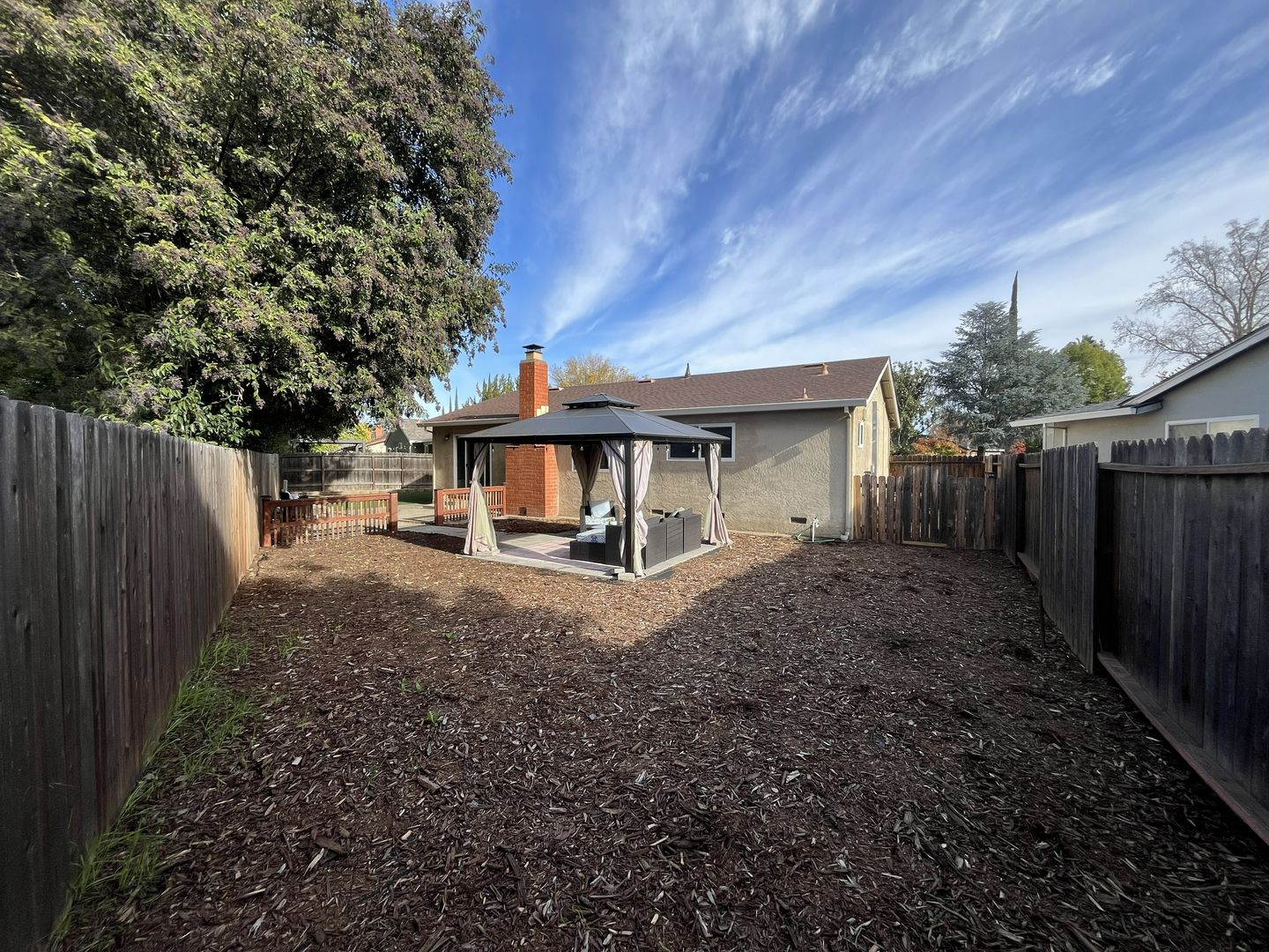 2840 Sarina Ct - Sacramento - California - 3 bed, 2 bath rental property