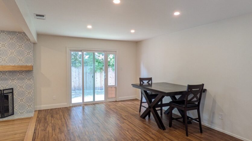 2840 Sarina Ct - Sacramento - California - 3 bed, 2 bath rental property