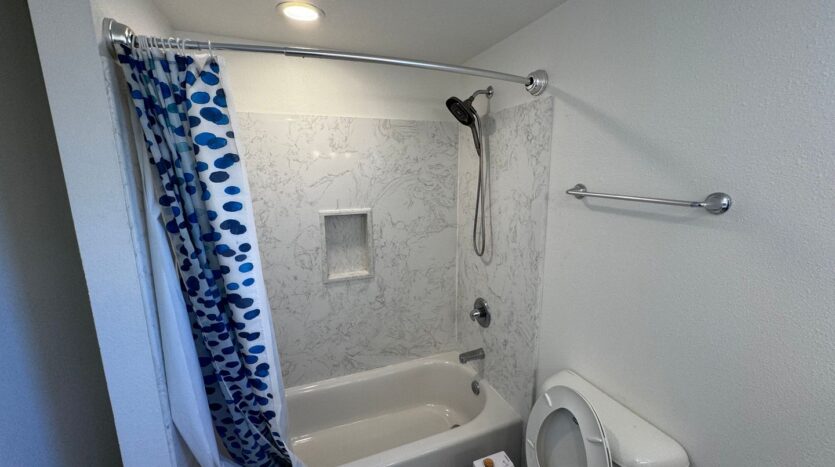 2846 E 9th Street - Oakland - California - 3 bed, 2 bath rental property