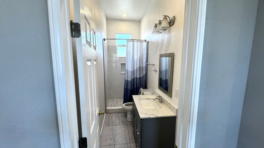 2846 E 9th Street - Oakland - California - 3 bed, 2 bath rental property