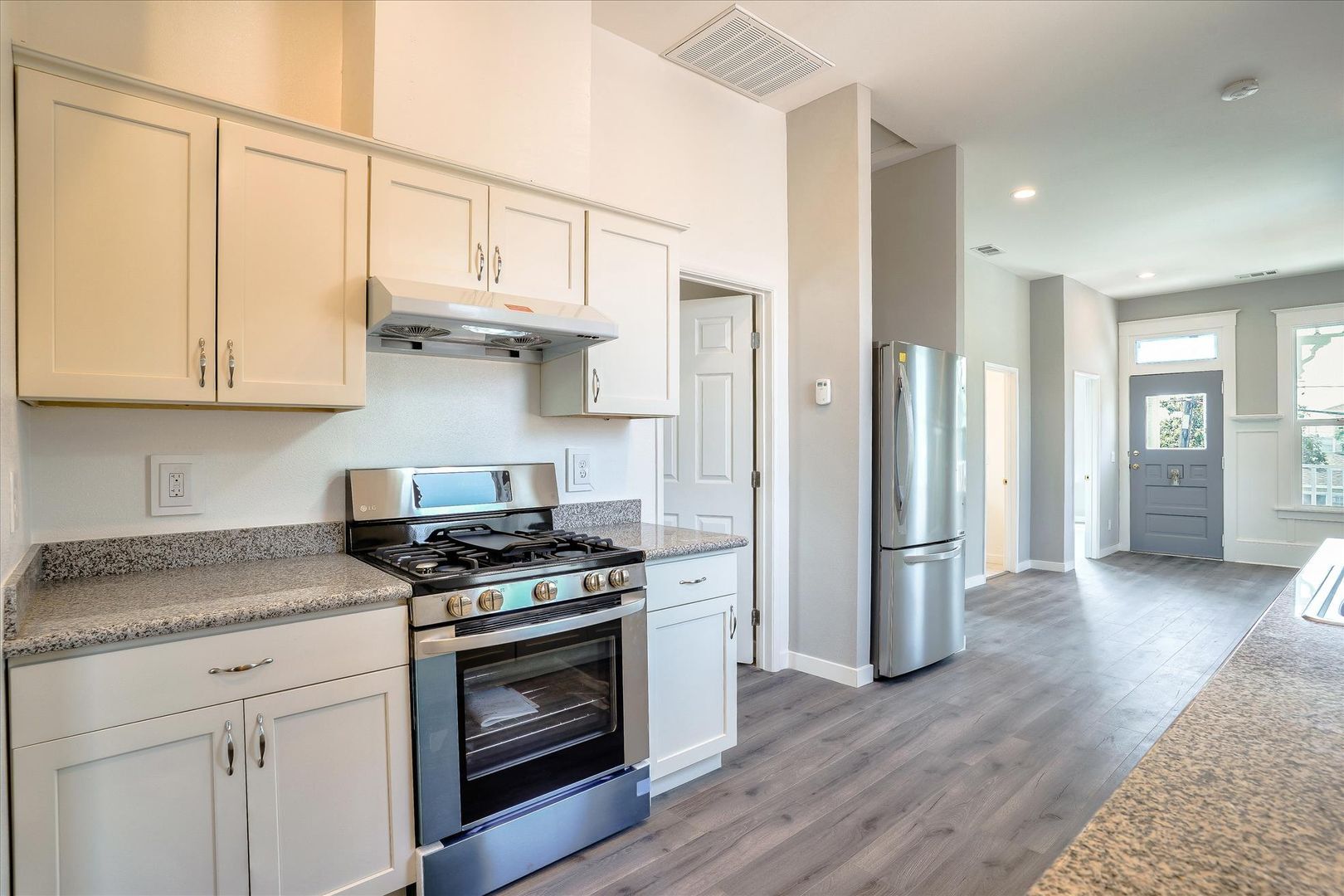 2846 E 9th Street - Oakland - California - 3 bed, 2 bath rental property