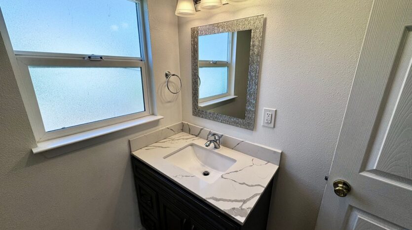 2846 E 9th Street - Oakland - California - 3 bed, 2 bath rental property