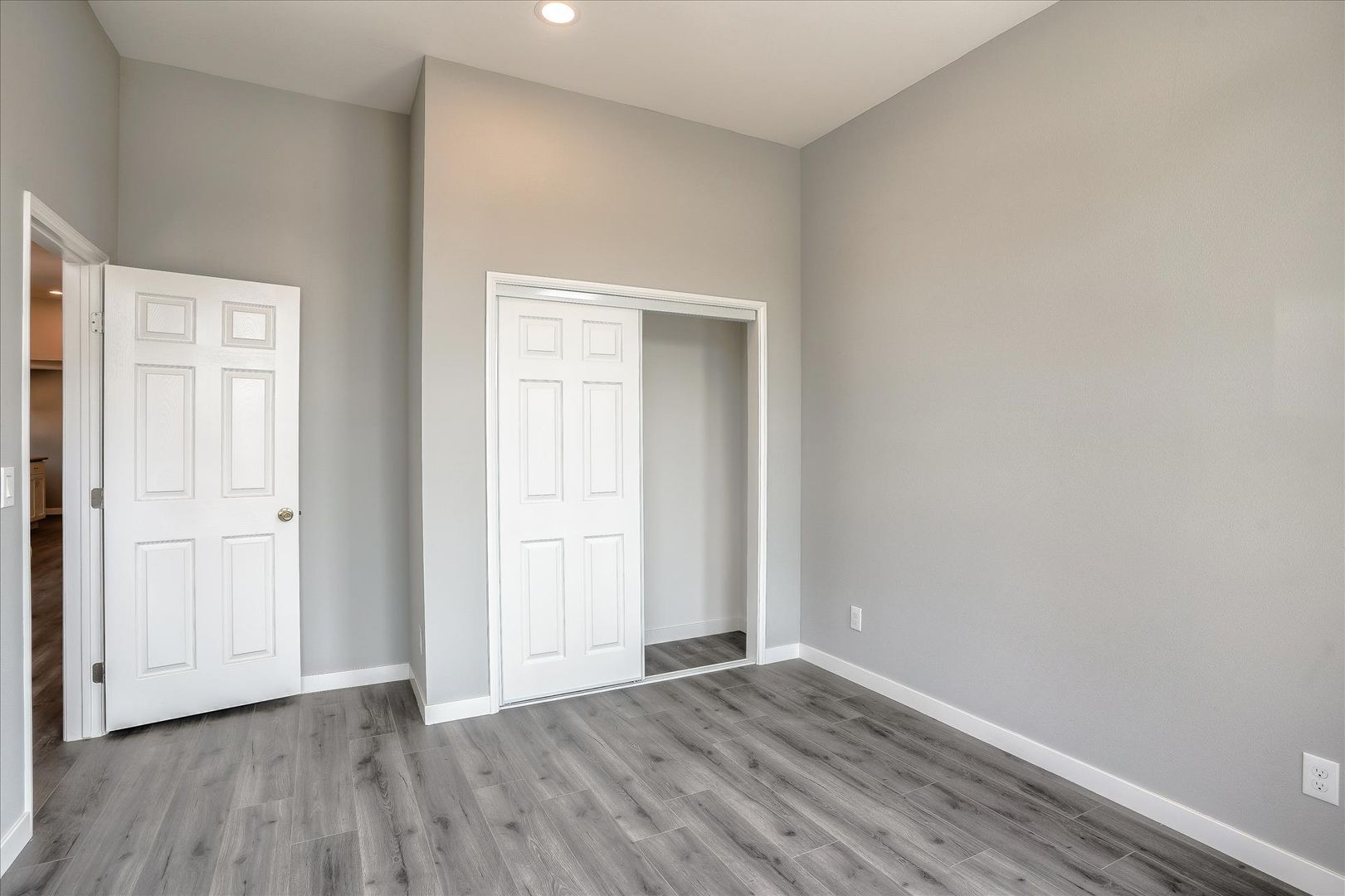 2846 E 9th Street - Oakland - California - 3 bed, 2 bath rental property