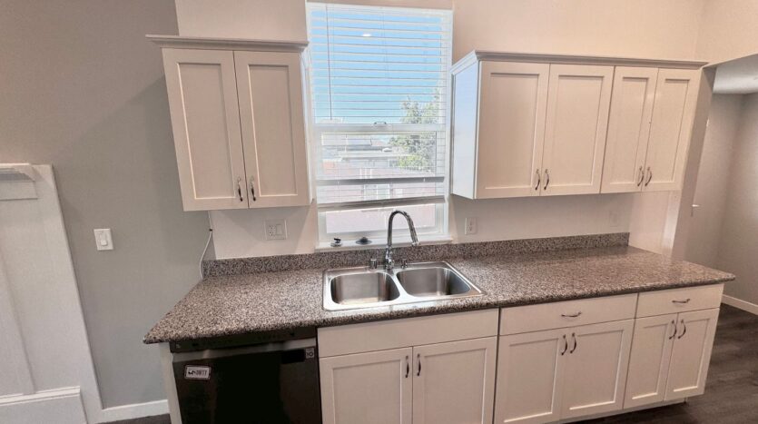 2846 E 9th Street - Oakland - California - 3 bed, 2 bath rental property