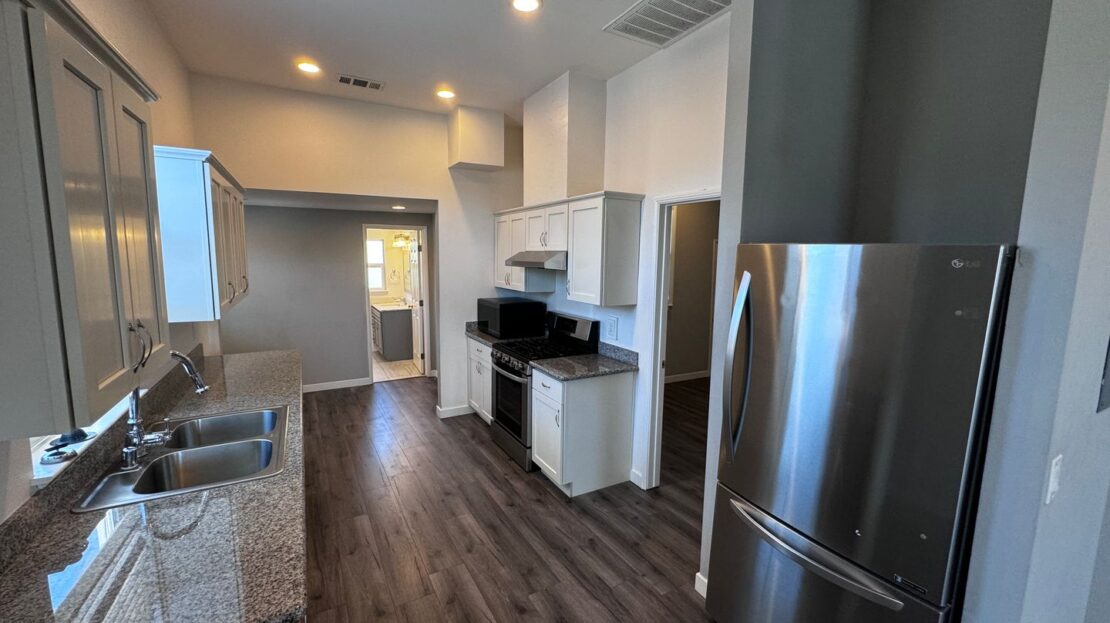 2846 E 9th Street - Oakland - California - 3 bed, 2 bath rental property