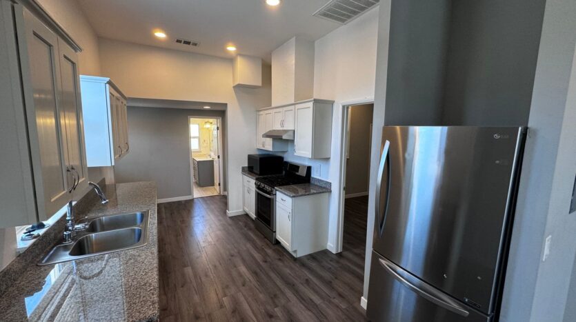 2846 E 9th Street - Oakland - California - 3 bed, 2 bath rental property