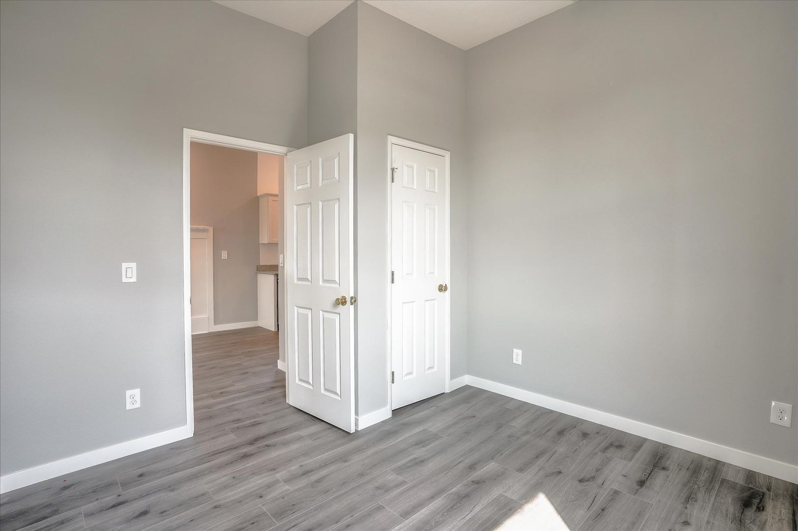 2846 E 9th Street - Oakland - California - 3 bed, 2 bath rental property