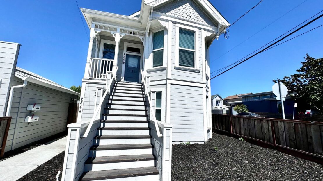 2846 E 9th Street - Oakland - California - 3 bed, 2 bath rental property