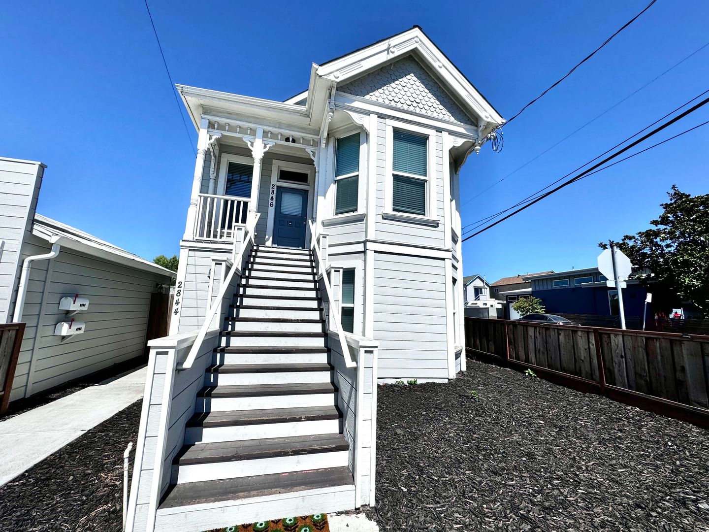 2846 E 9th Street - Oakland - California - 3 bed, 2 bath rental property