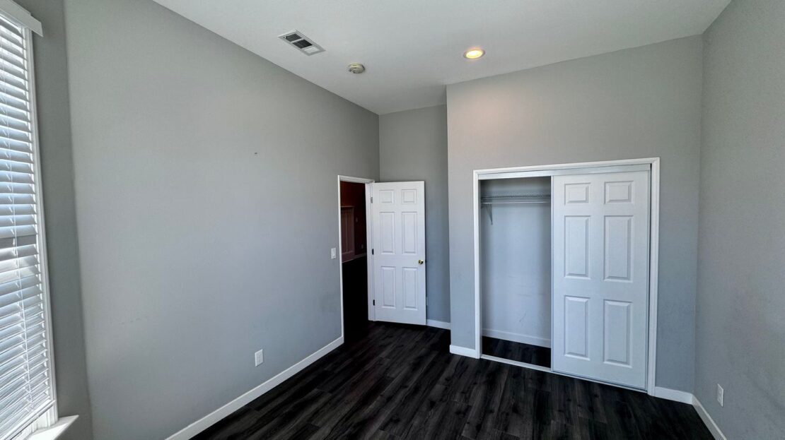 2846 E 9th Street - Oakland - California - 3 bed, 2 bath rental property