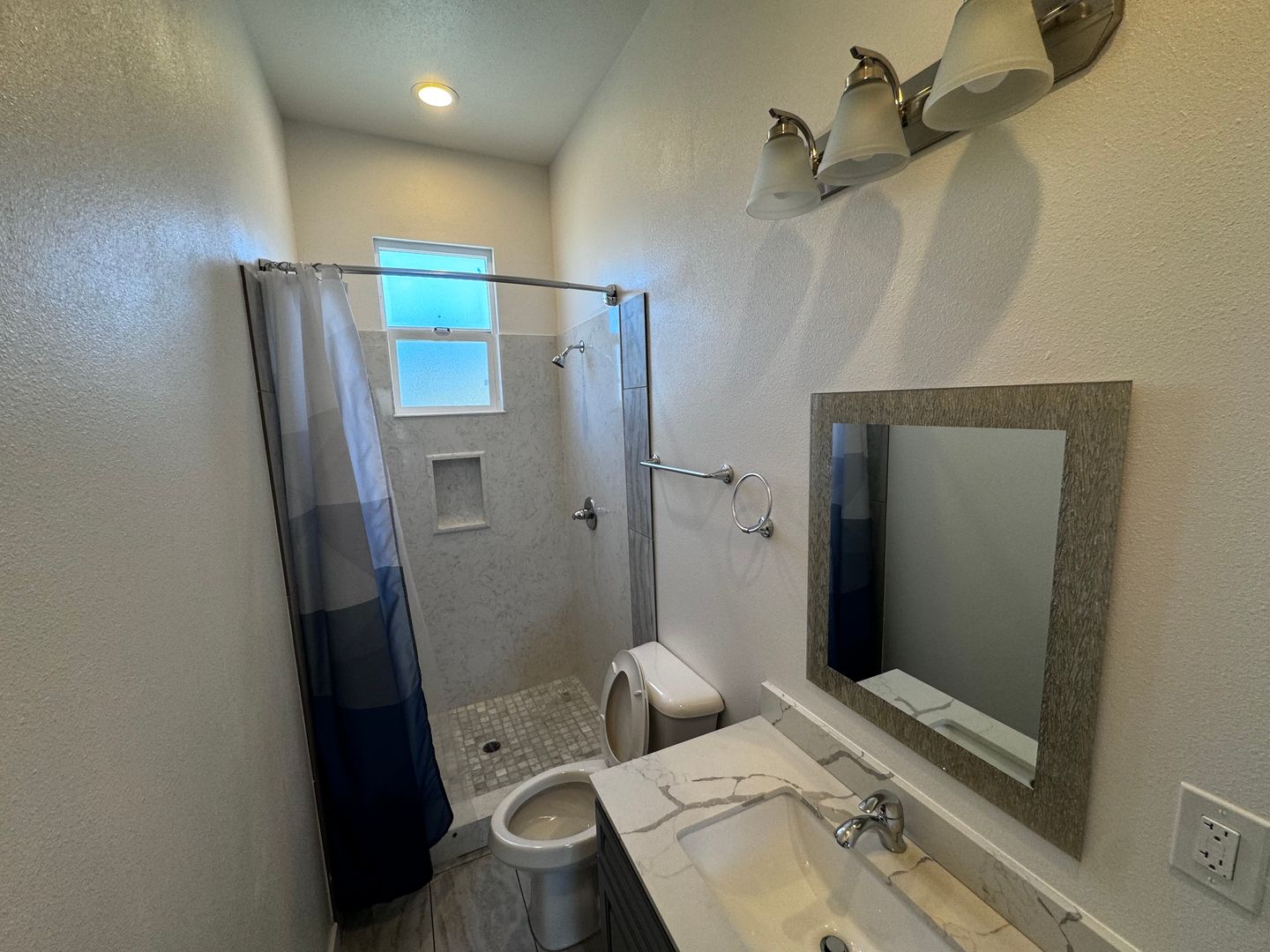 2846 E 9th Street - Oakland - California - 3 bed, 2 bath rental property