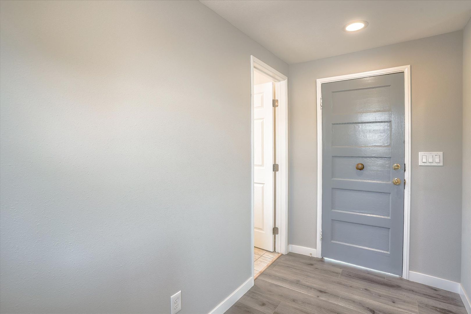 2846 E 9th Street - Oakland - California - 3 bed, 2 bath rental property