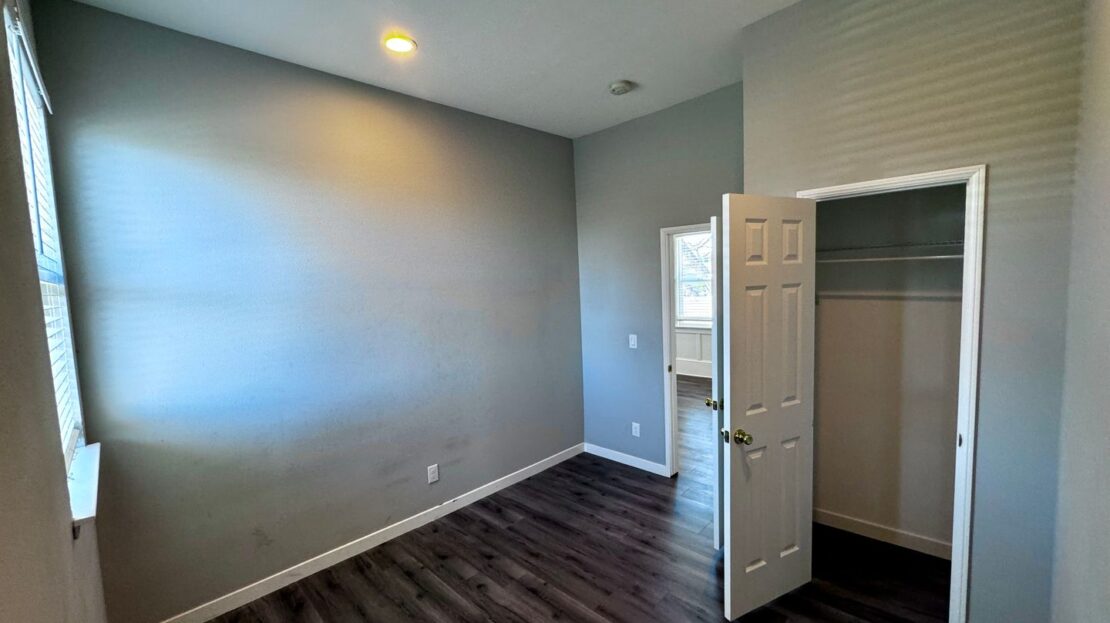 2846 E 9th Street - Oakland - California - 3 bed, 2 bath rental property