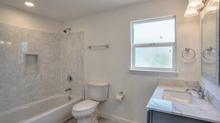 2846 E 9th Street - Oakland - California - 3 bed, 2 bath rental property