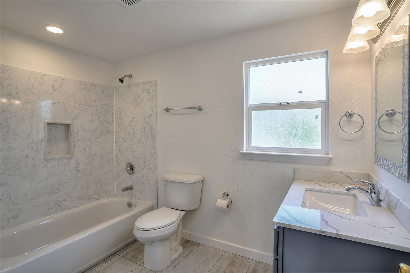 2846 E 9th Street - Oakland - California - 3 bed, 2 bath rental property