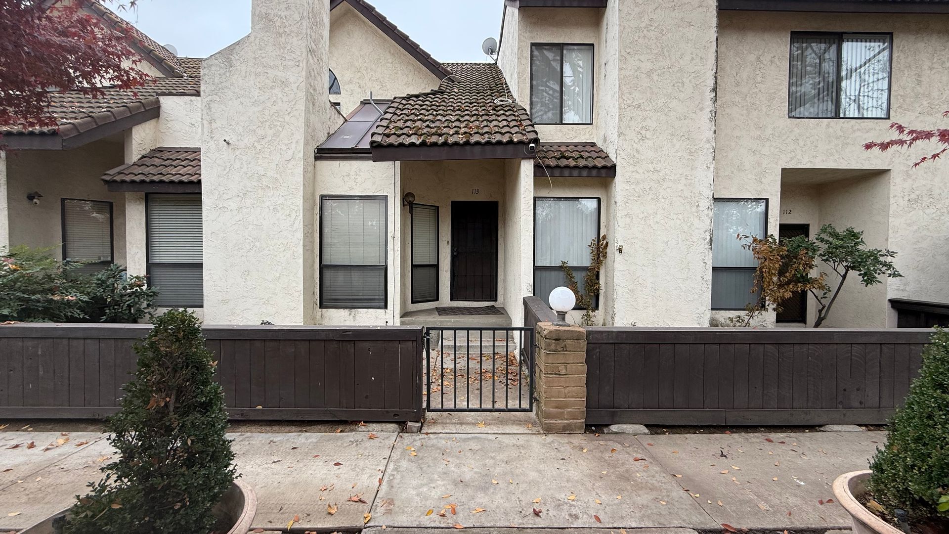2890 Huntington BLVD Unit 113  - Fresno - California - 2 bed, 2.5 bath rental property