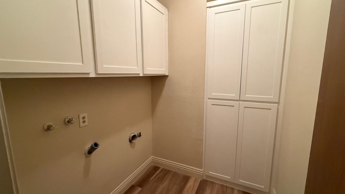 2890 Huntington BLVD Unit 113  - Fresno - California - 2 bed, 2.5 bath rental property