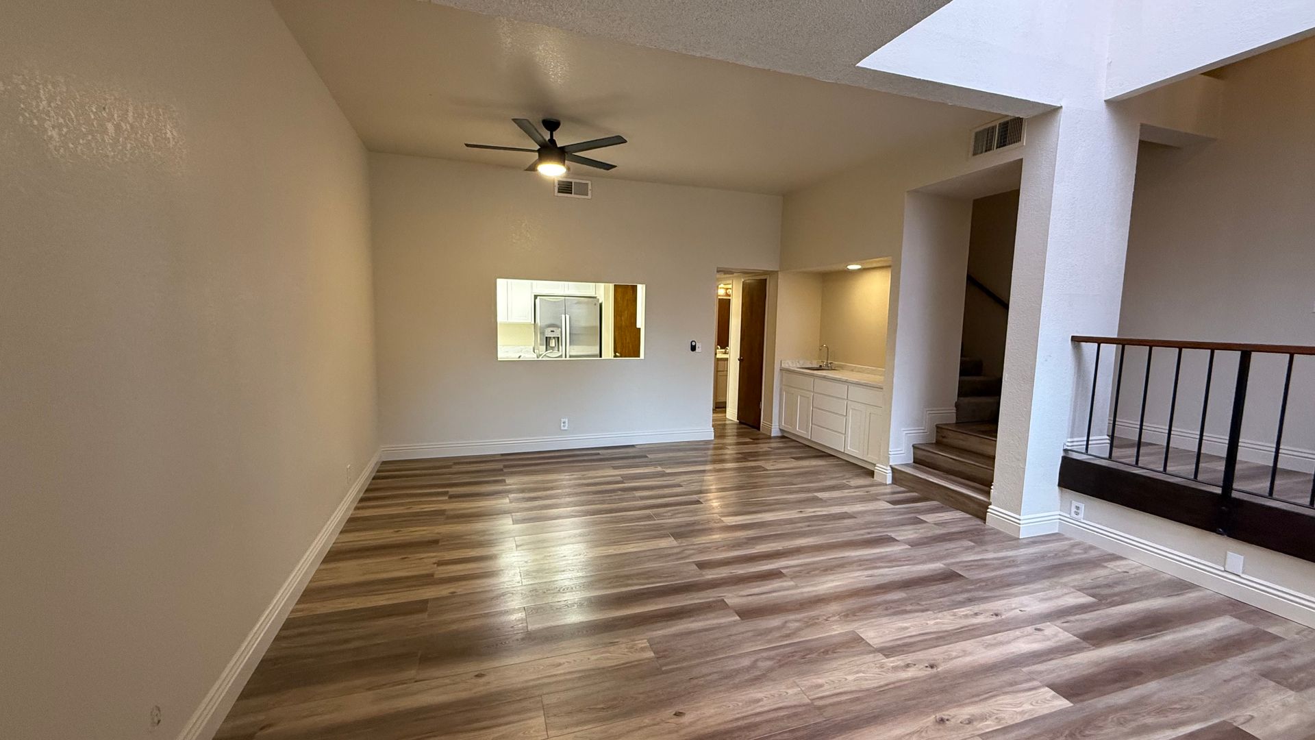 2890 Huntington BLVD Unit 113  - Fresno - California - 2 bed, 2.5 bath rental property