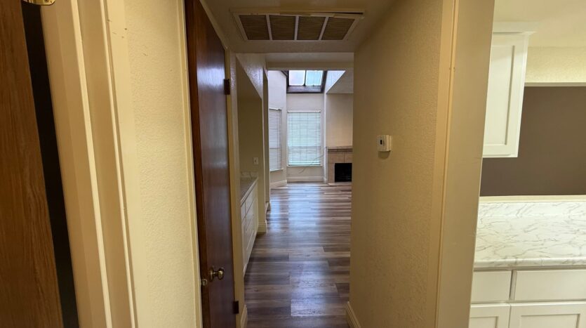 2890 Huntington BLVD Unit 113  - Fresno - California - 2 bed, 2.5 bath rental property