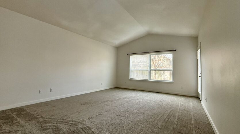 2911 NW 22nd St - Redmond - Oregon - 3 bed, 2 bath rental property