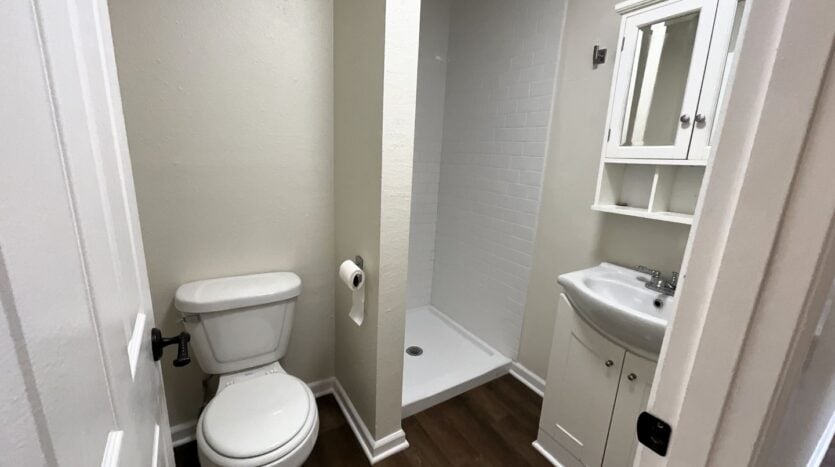 2922 Hoyt Ave - 201 - Everett - Washington - 1 bath rental property