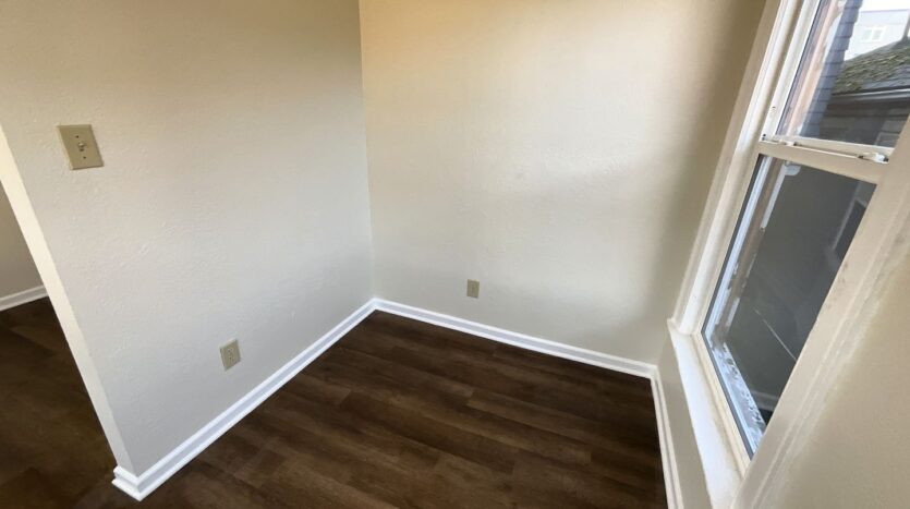 2922 Hoyt Ave - 201 - Everett - Washington - 1 bath rental property