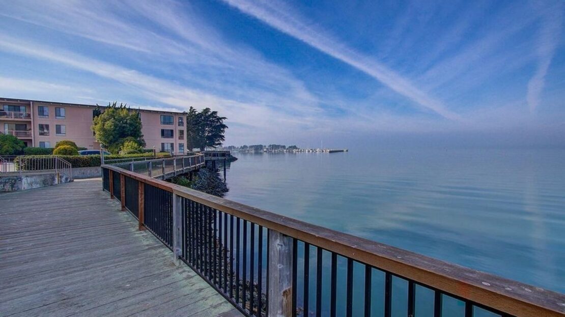 3 Captain Drive #405 - Emeryville - California - 1 bed, 1 bath rental property