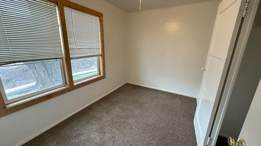 3040 Johnstonville Road - Susanville - California - 2 bed, 1 bath rental property