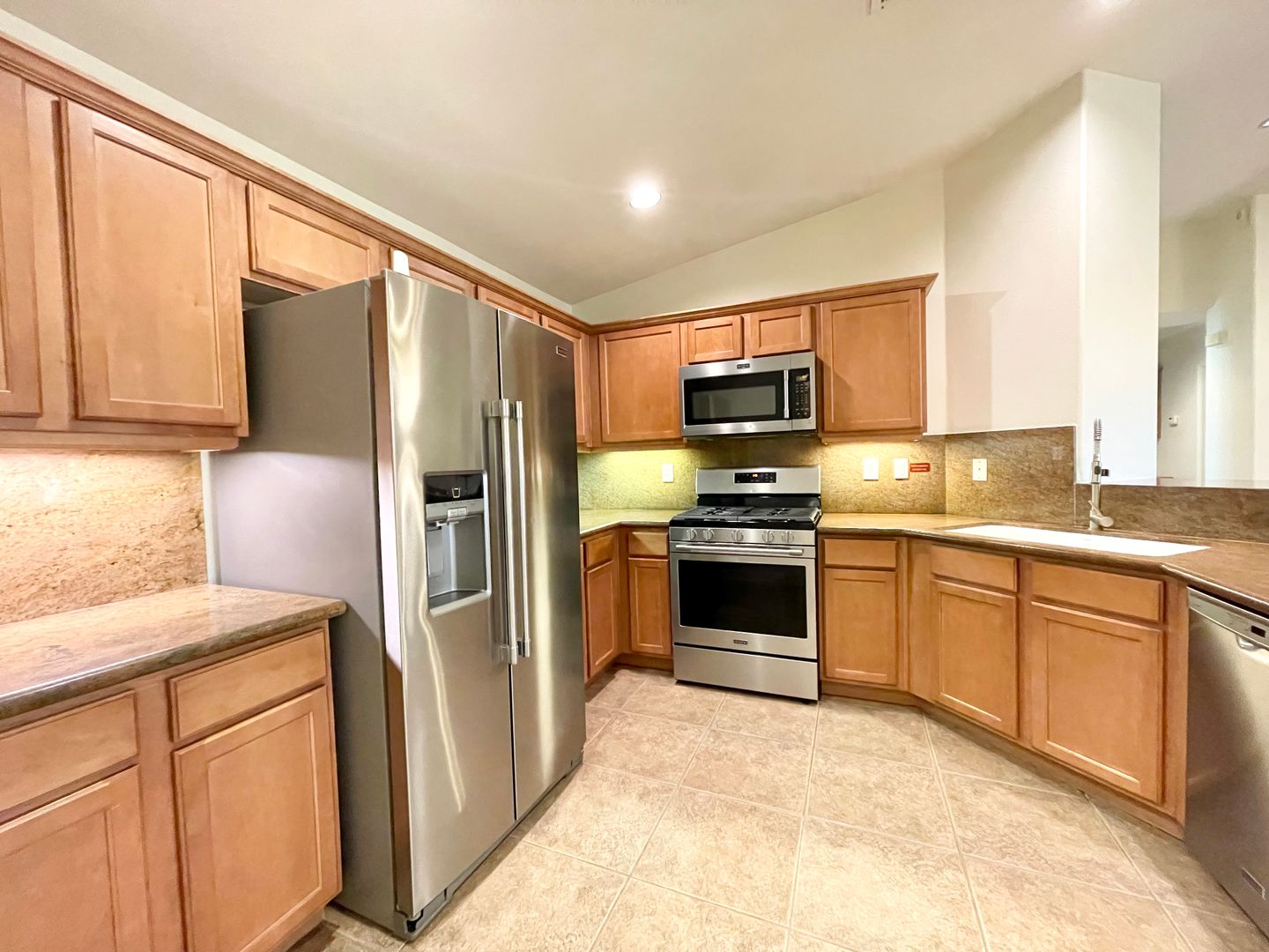 30648 Via Pared - Thousand Palms - California - 4 bed, 2 bath rental property