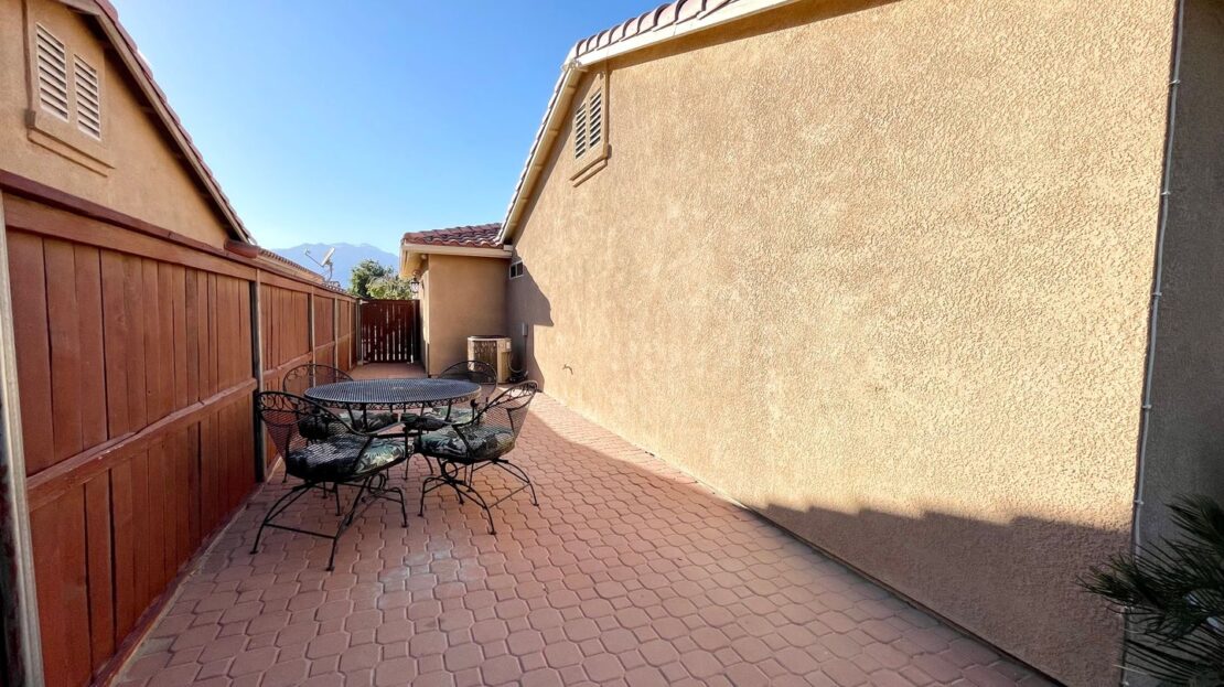 30648 Via Pared - Thousand Palms - California - 4 bed, 2 bath rental property