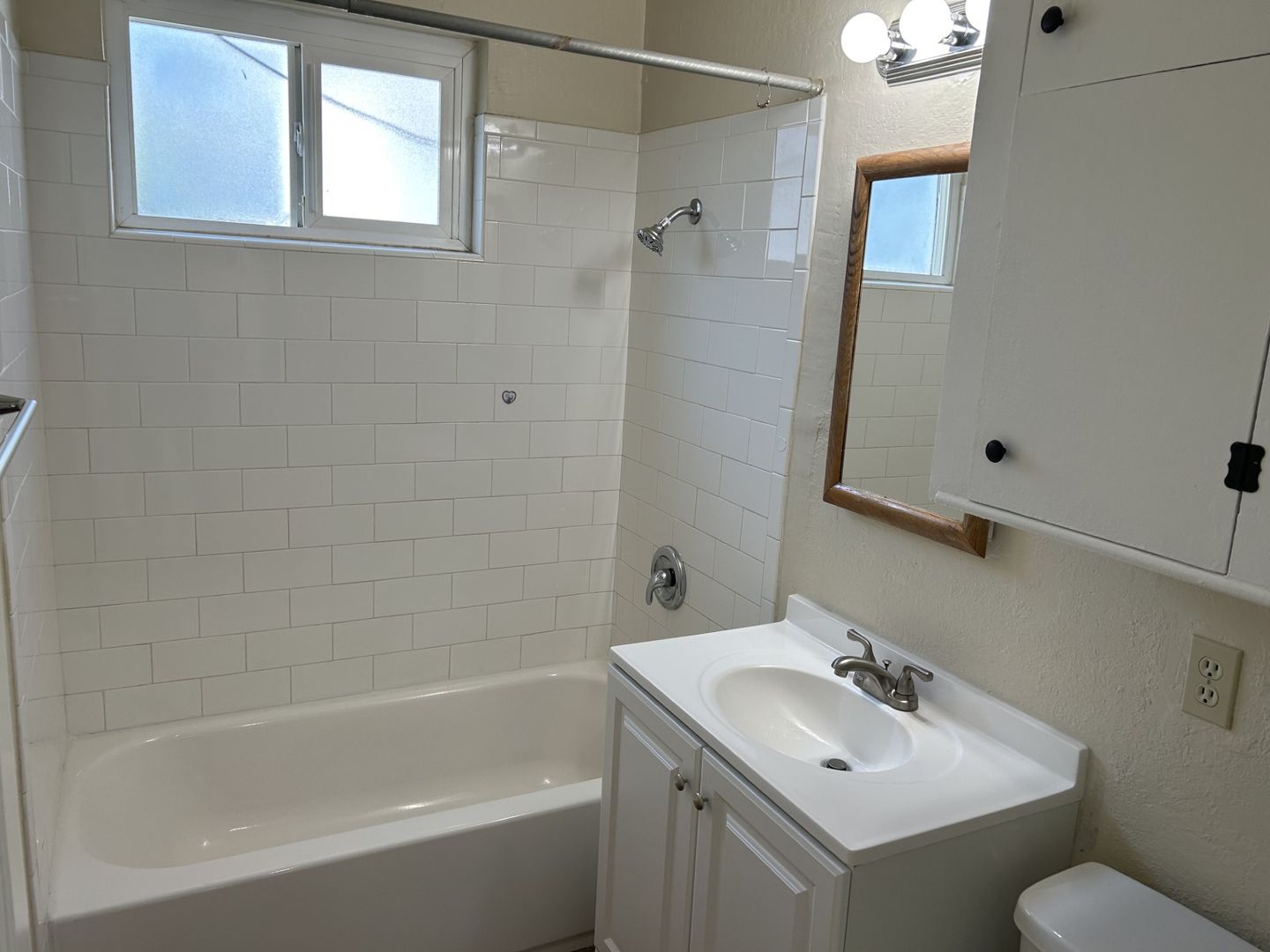 3215 Hazelwood Street - Vallejo - California - 3 bed, 2 bath rental property
