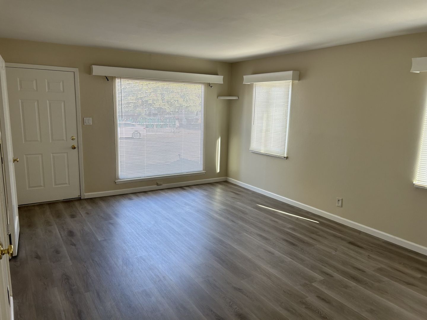 3215 Hazelwood Street - Vallejo - California - 3 bed, 2 bath rental property