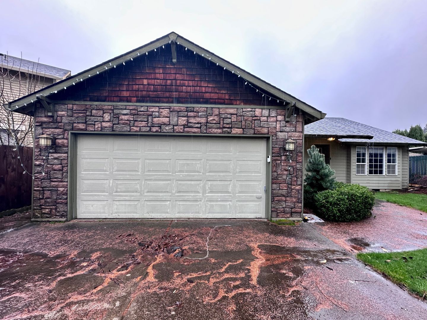 12418 SE Mountain Sun Dr. - Oregon - 3 bed, 2 bath rental property