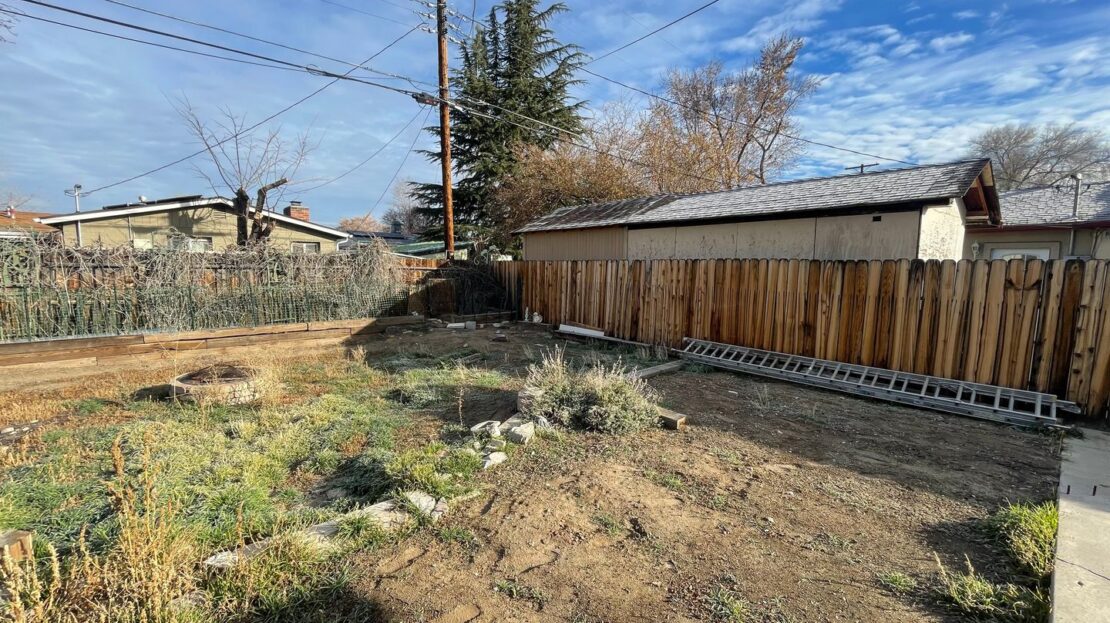 328 L Street - Sparks - Nevada - 3 bed, 2 bath rental property