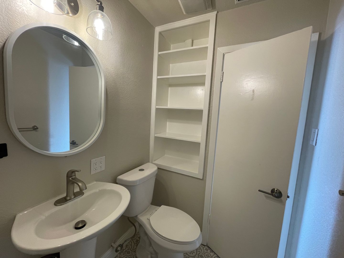 328 L Street - Sparks - Nevada - 3 bed, 2 bath rental property