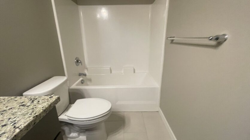 3327 NW 9th St  - Redmond - Oregon - 3 bed, 2 bath rental property