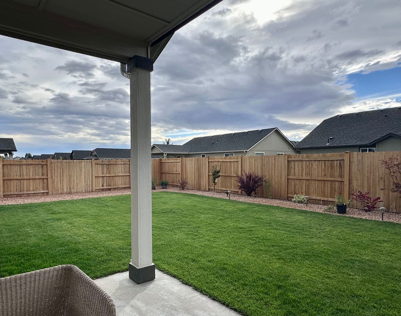 3327 NW 9th St  - Redmond - Oregon - 3 bed, 2 bath rental property