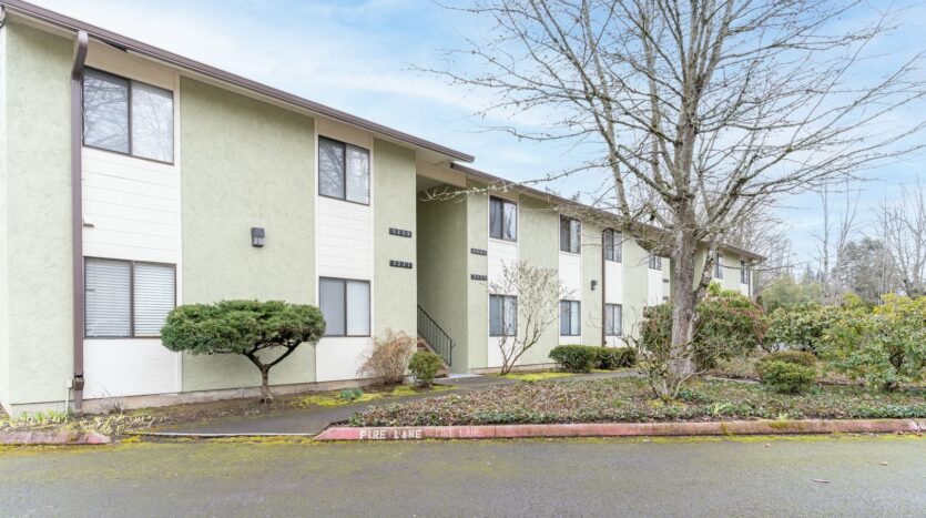 3329 NE 162nd Ave - Portland - Oregon - 3 bed, 2 bath rental property